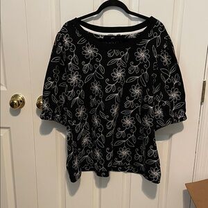 Jane and Delancey Black Top with White Floral Pattern
